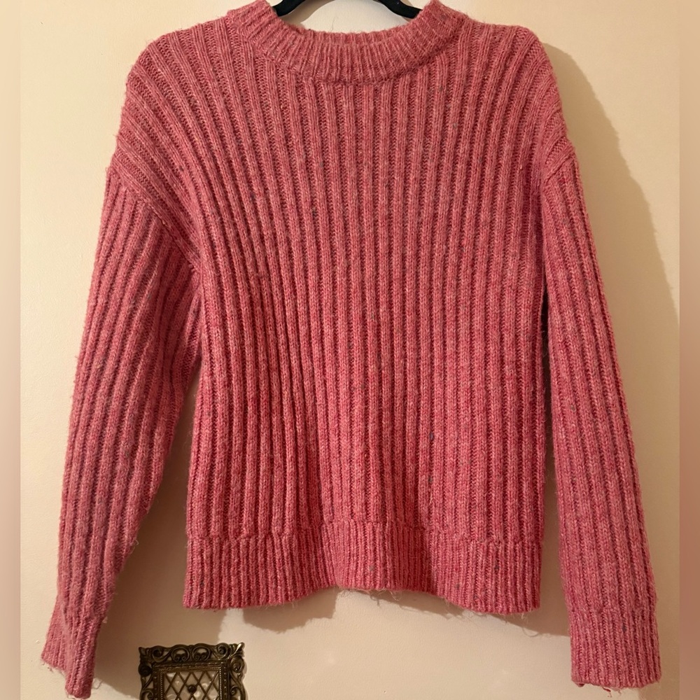 Zara Pink Ribbed Crew Neck Sweater Size Small EUC